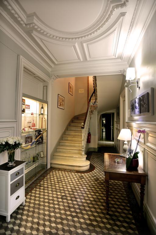 Hotel Henri IV Coutras Buitenkant foto