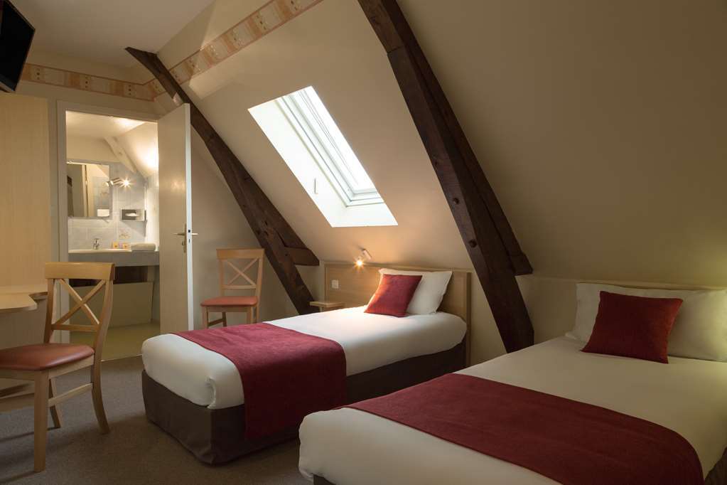 Hotel Henri IV Coutras Kamer foto
